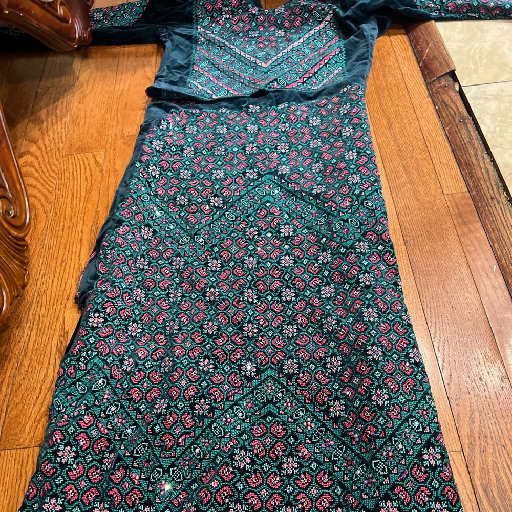 Hande made Palestine Thob worn once text or call 2672371047
